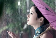 有一种看不见、摸不着的美丽，需要用心来感受的美丽，叫“善良”