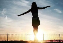 为你解析男人对女人动情的五种表现，你知道多少？