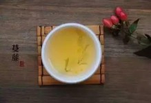 人是不知足的，心是惯出来的，善良，留给感恩的人！ 真心，留给珍惜的人！