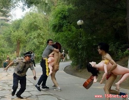 一定要忍住笑：我容易吗我.....说多了都是泪~~~  活着，<span class='chameleon-code-v2'></span>真心不容易！<span class='chameleon-code-v2'></span>！<span class='chameleon-code-v2'></span>！<span class='chameleon-code-v2'></span> 第21张