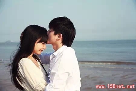 ?_老公当众说嫌弃老婆的话，<span class='chameleon-code-v2'></span>另一个男人却是这么说的..... 第1张