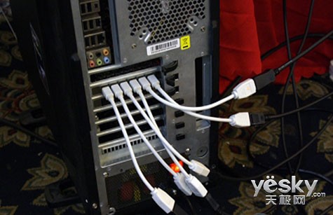 电脑显卡4种接口类型：DP / HDMI DVI VGA接口图解 第6张